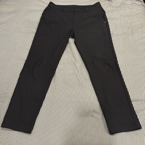 Vuori Cascade Tech Chino Pants. Size 32 in waist and 30 in length.